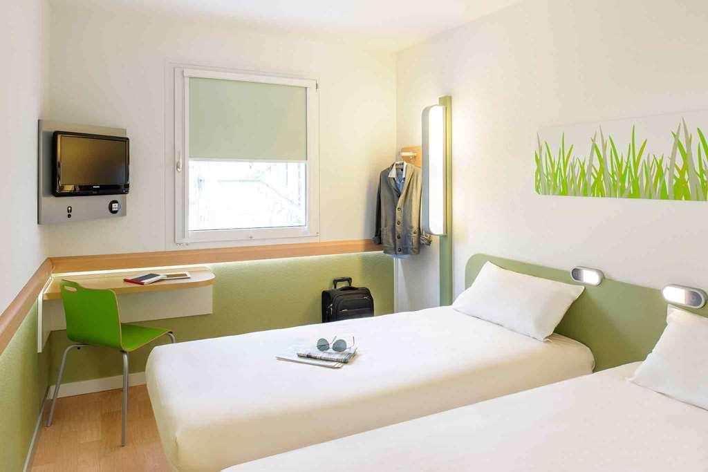 Ibis Budget Aachen City Room photo